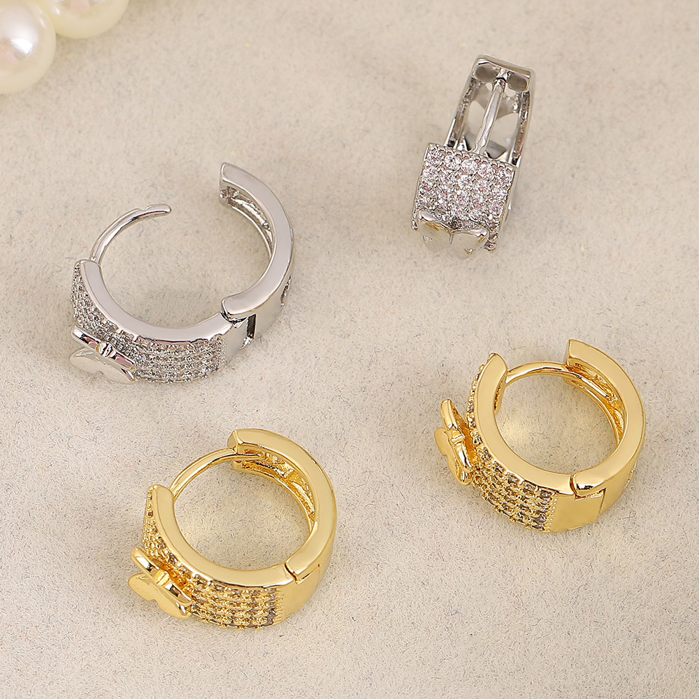 https://cf.cjdropshipping.com/quick/product/e7f21c65-d1f3-442f-b69f-80f8288c08c0.jpg