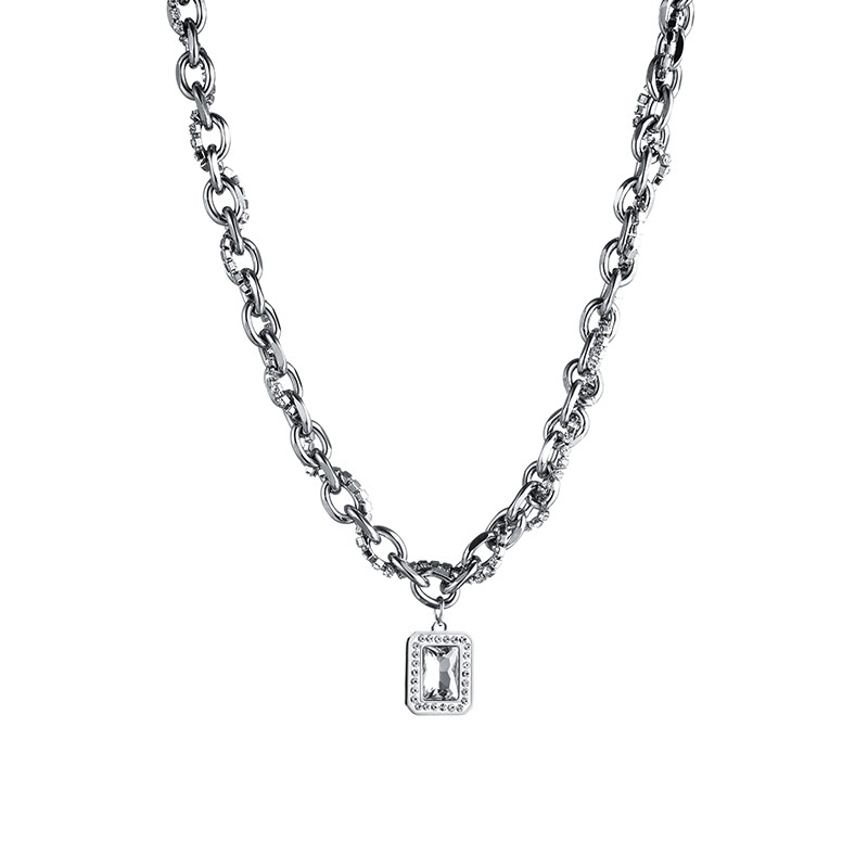 Special-interest Design Square Winding Full Diamond Necklace
