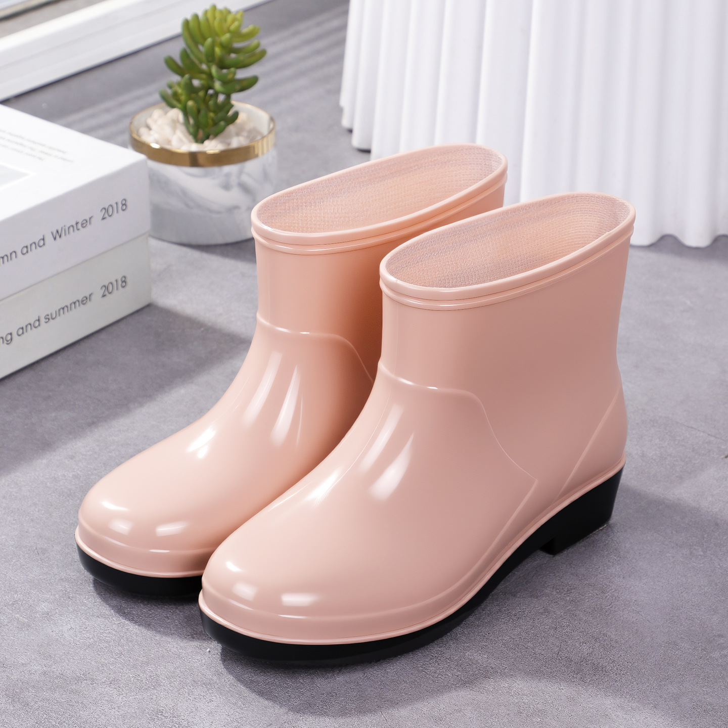 Fashionable Rain Boots For Women, Outdoor Wear Adult-sized Low-cut Waterproof 3