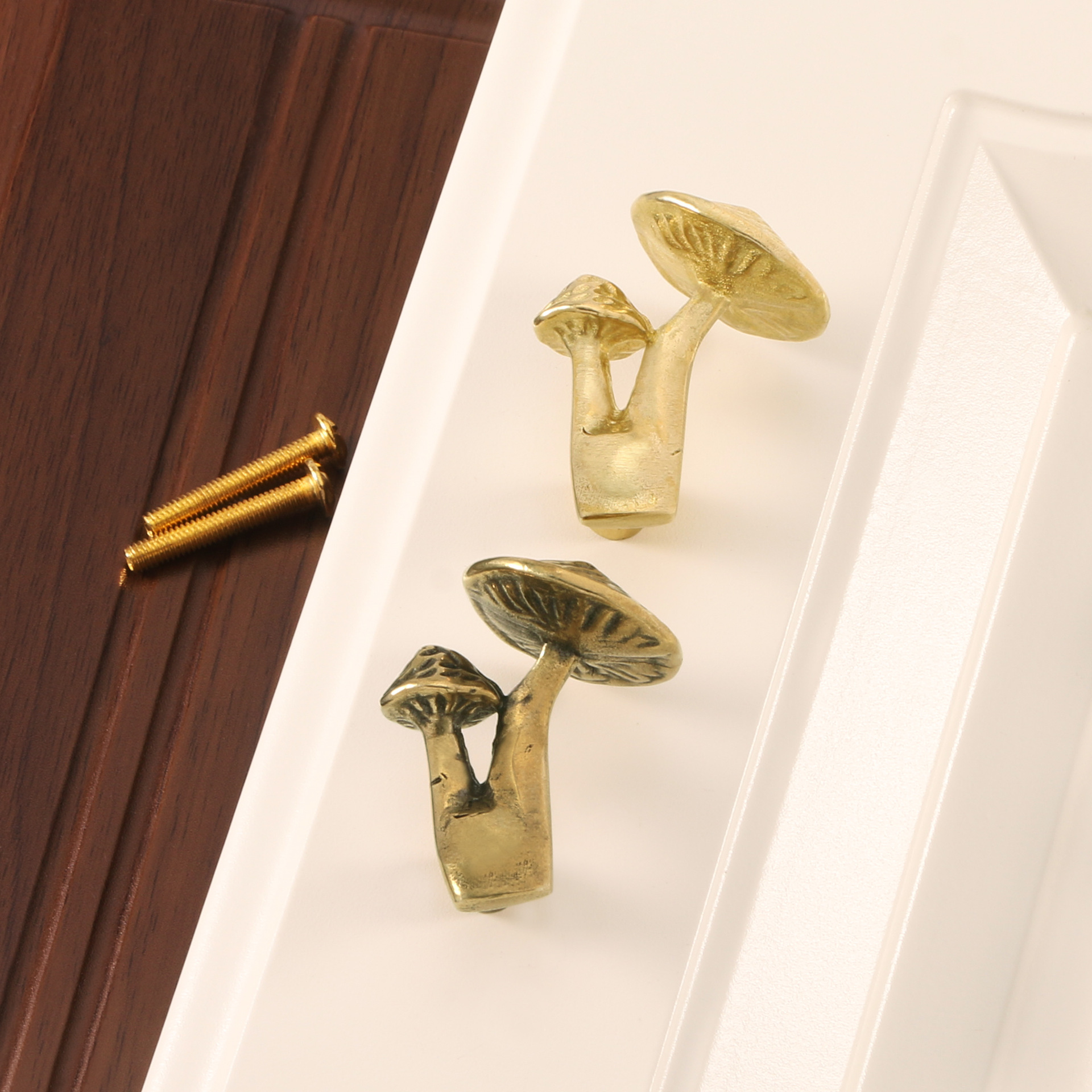 Bronze Mushroom-shaped Door Handle