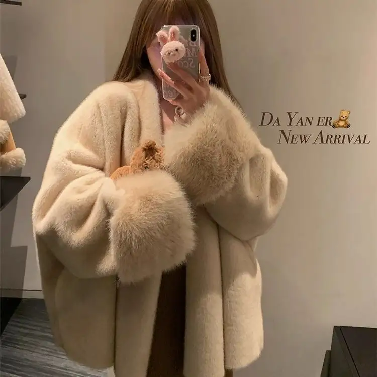 Elegant Loose-fit Fashion Coat