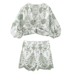 European And American Style Contrast Colour Embroidered Short Top Shorts Suit - Top And Pants - View 1