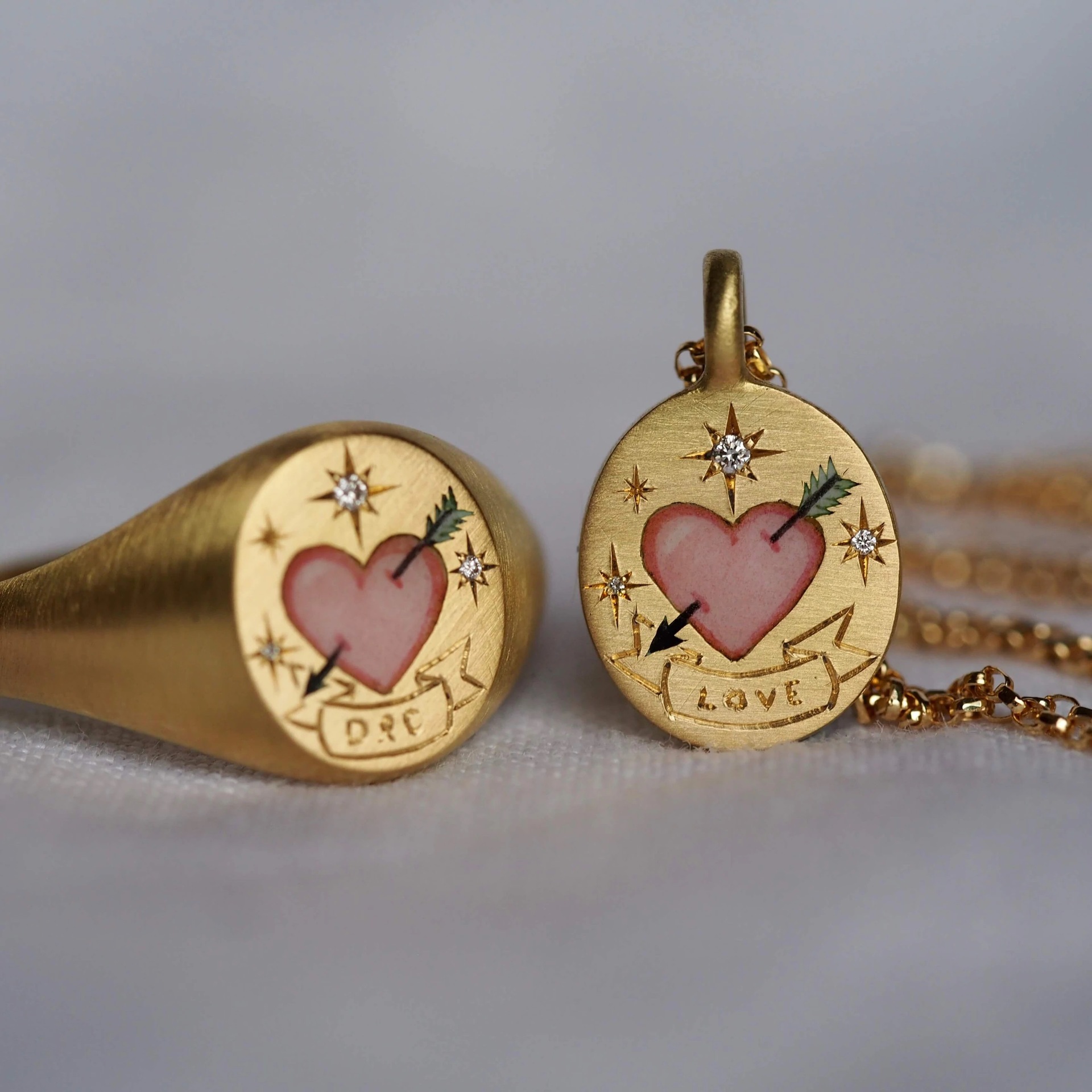Rebirth Door Hand-Drawn Flower And Heart Pendant Sweater Chain - 19