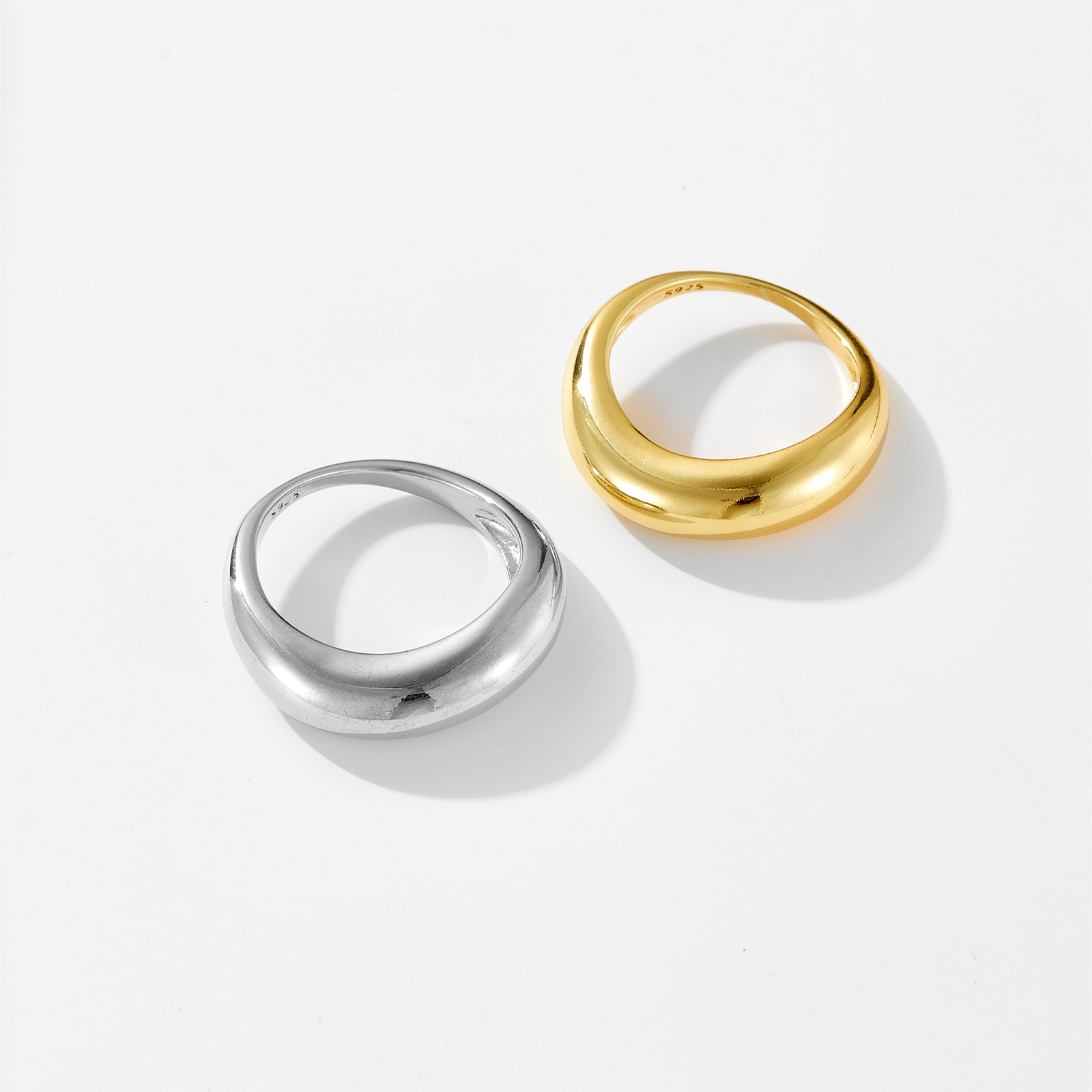 High-grade Irregular Design Simple And Light Luxury Closed Stacked Ring