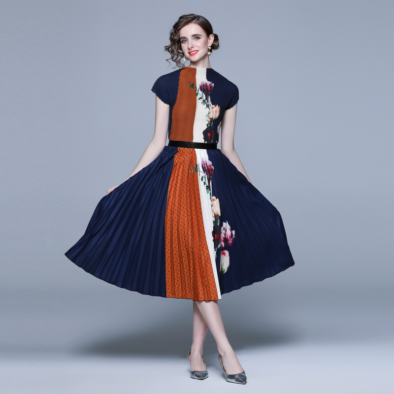 Pleated Two-Piece Skirt Set, picture 4 of 5