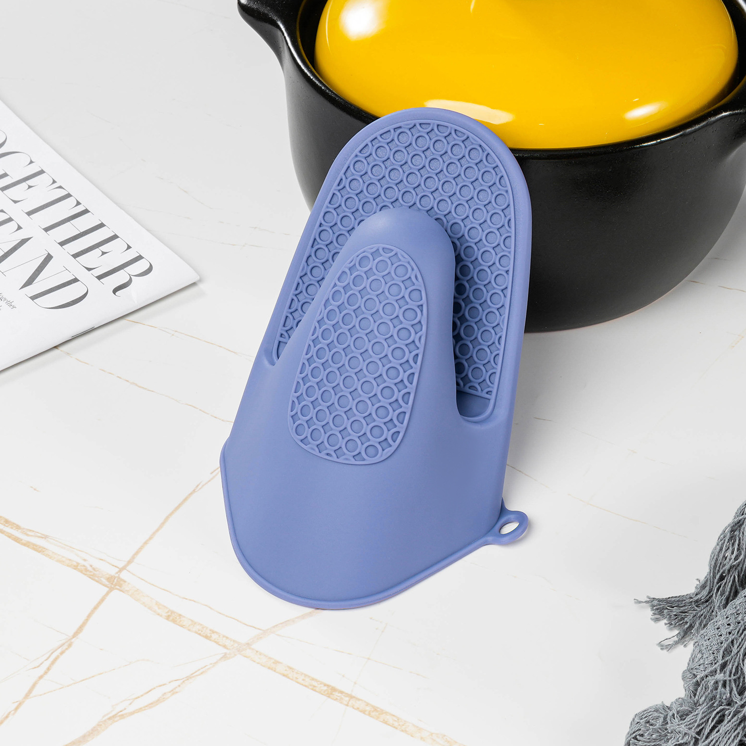 Anti-scald Thickening Silicone Hand Clip Kitchen Insulation Gloves