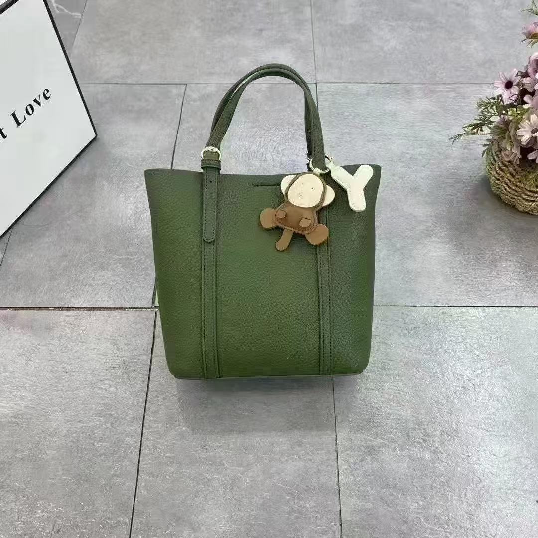 Retro Large Capacity Bag 22 e9853d2a 1fdf 4251 a9ab 3e9970a923d3