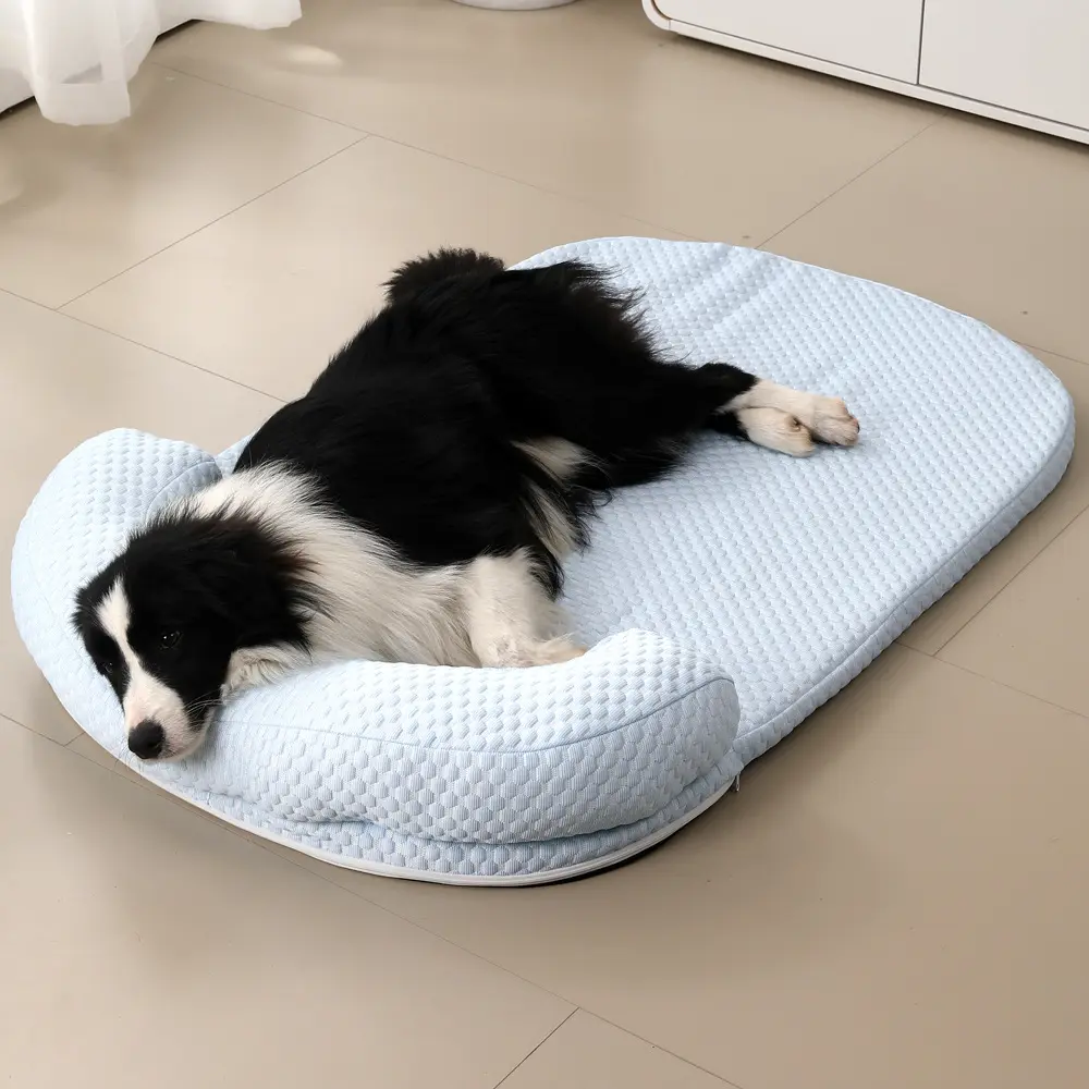 Pet Cooling Mat Kennel Summer Ice Peas