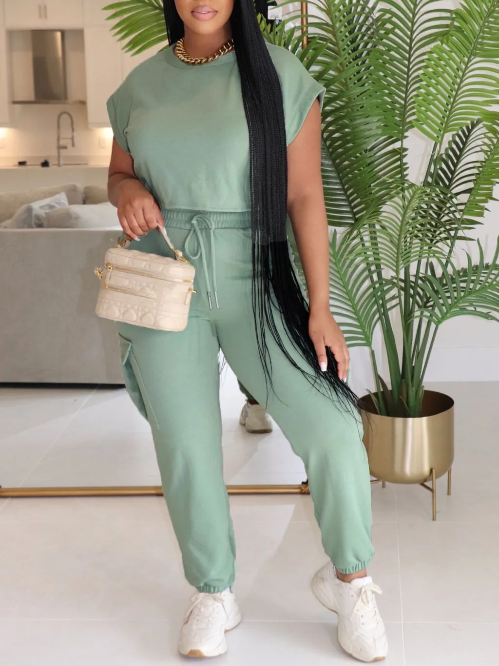 European And American Leisure Suit Top And Trousers - Green