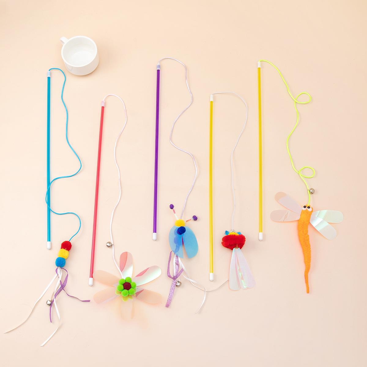 Cat Teaser Wand Toy With Shiny, Reflective Plastic Pieces