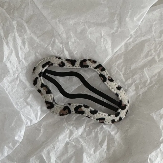 Leopard Print Hollow Out BB Clip Clouds Pentagram Hairpin White Leopard Clouds - Shop at LoveMi