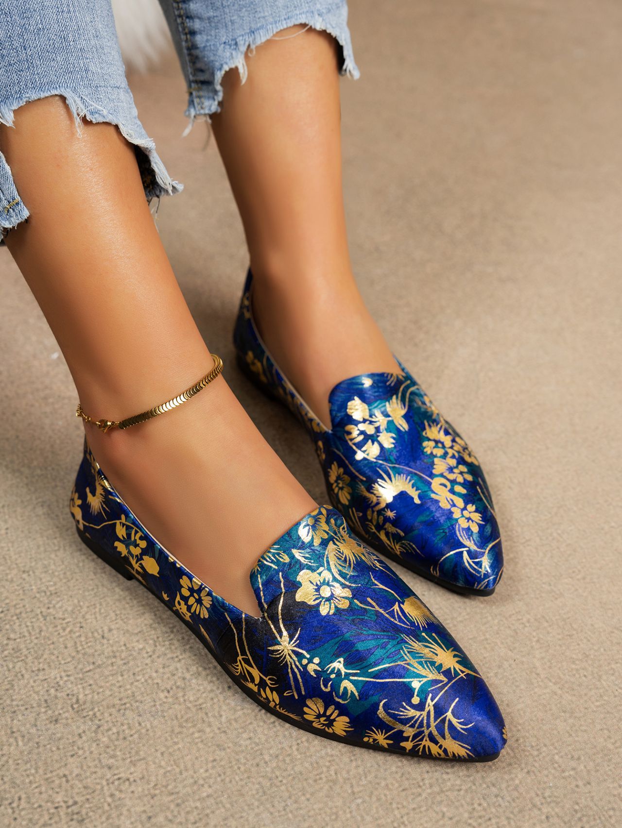 flat pointed toe women’s shoes