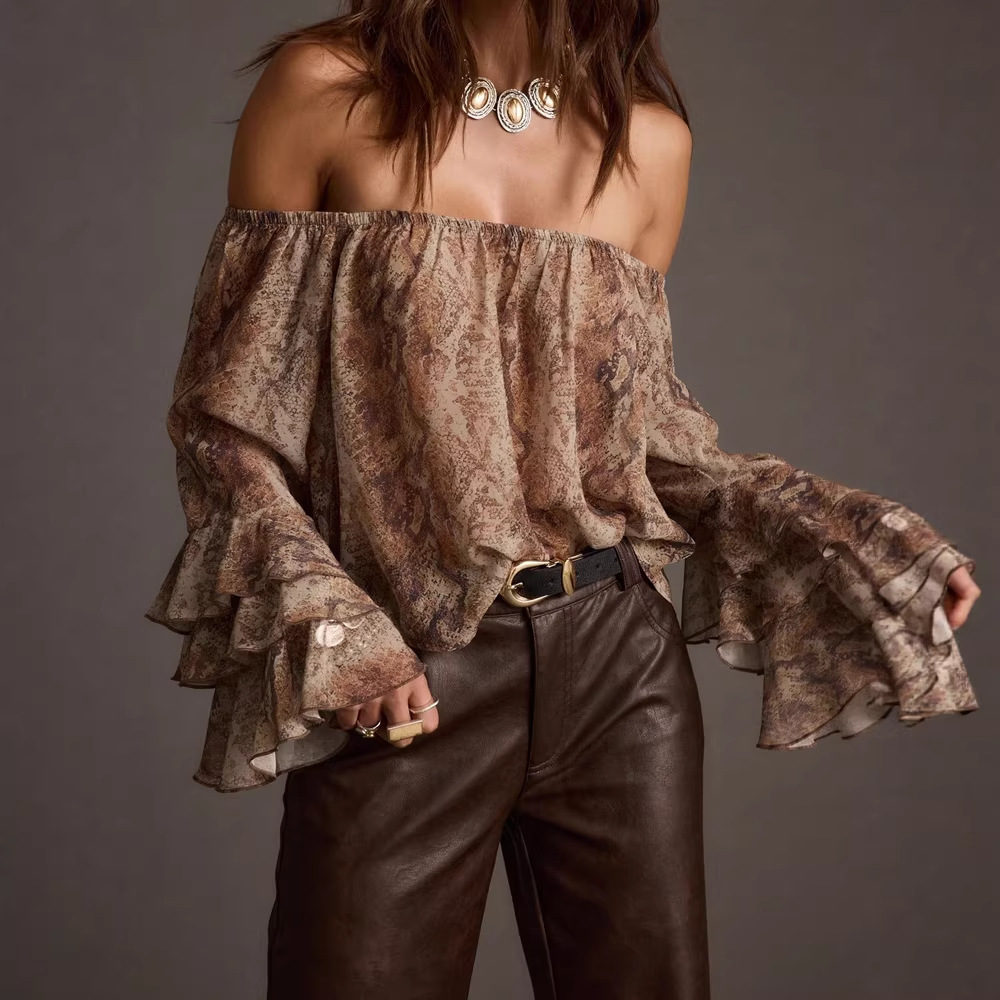 Stylish Minimalist Slim Fit Long Sleeve Top For Women