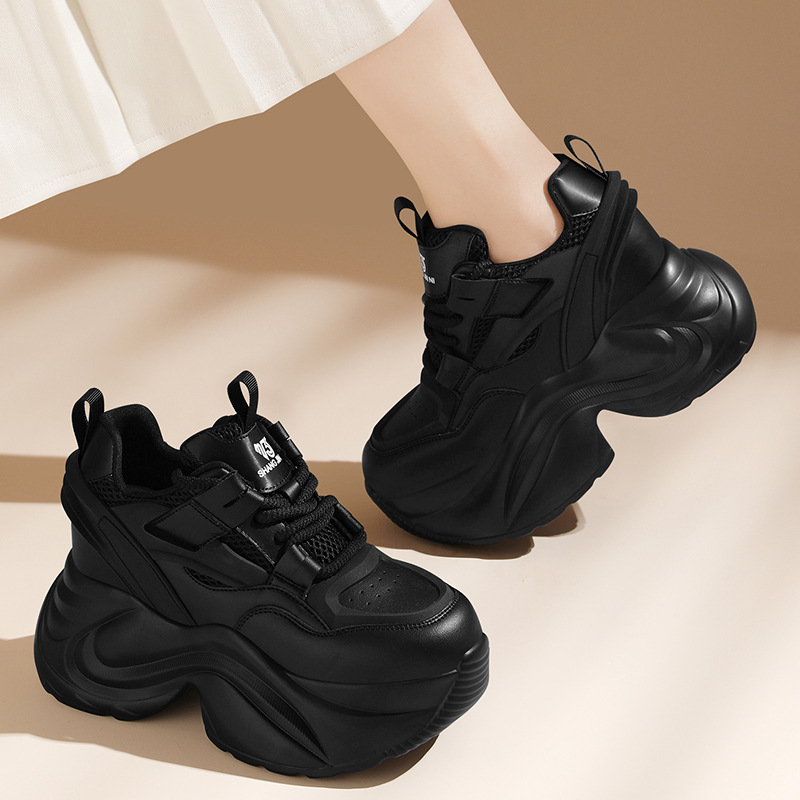 New Lightweight, Versatile Casual Womens Shoes