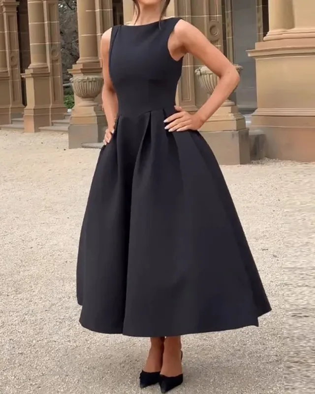 Women's Sleeveless Solid Color Hollow out Cinched Dress Black - Shop at LoveMi
