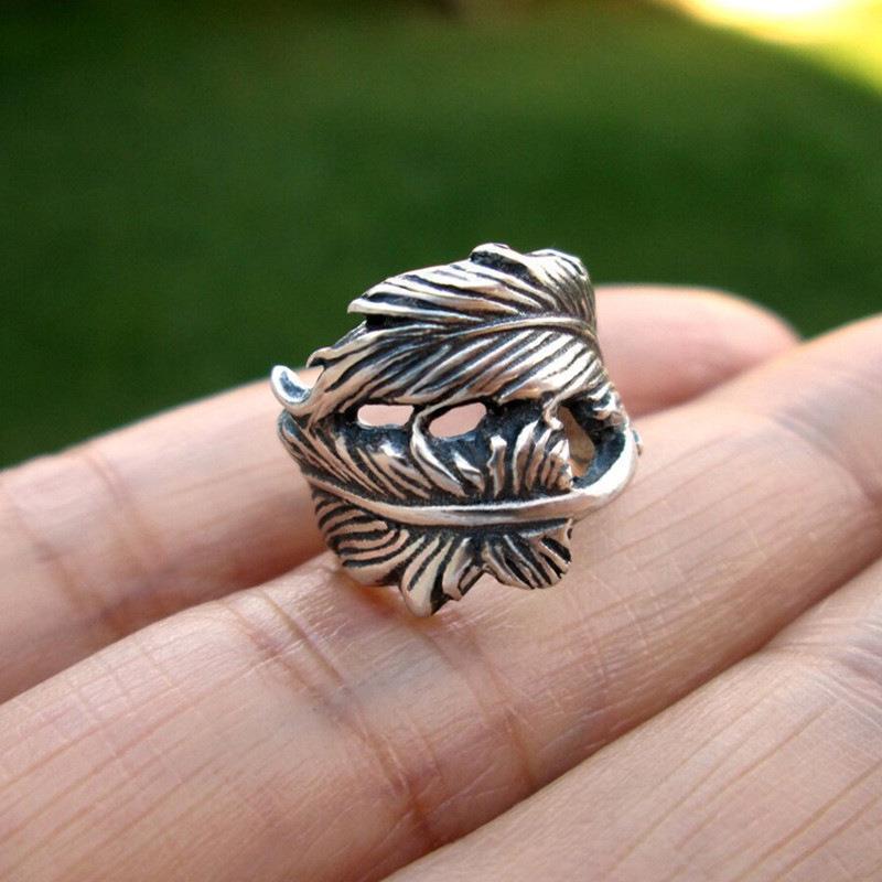 Huitan Vintage Floral Carved Earrings