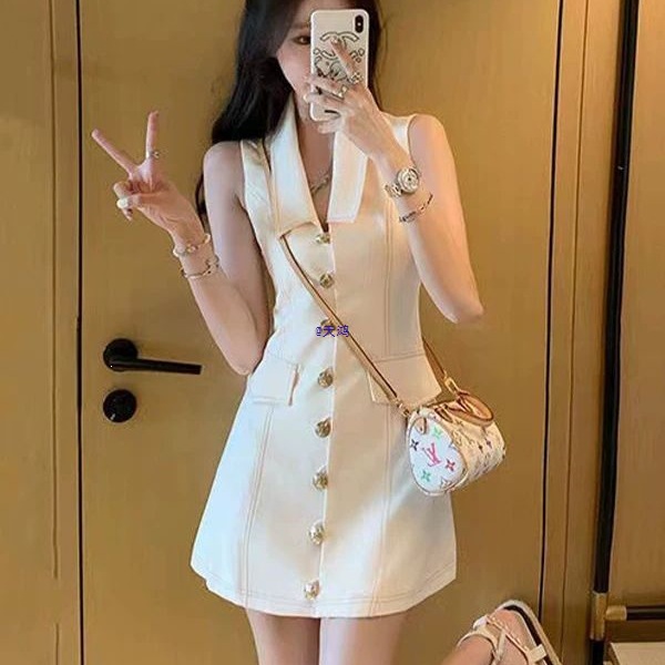 Petite Style Chic Sleeveless Mini Dress