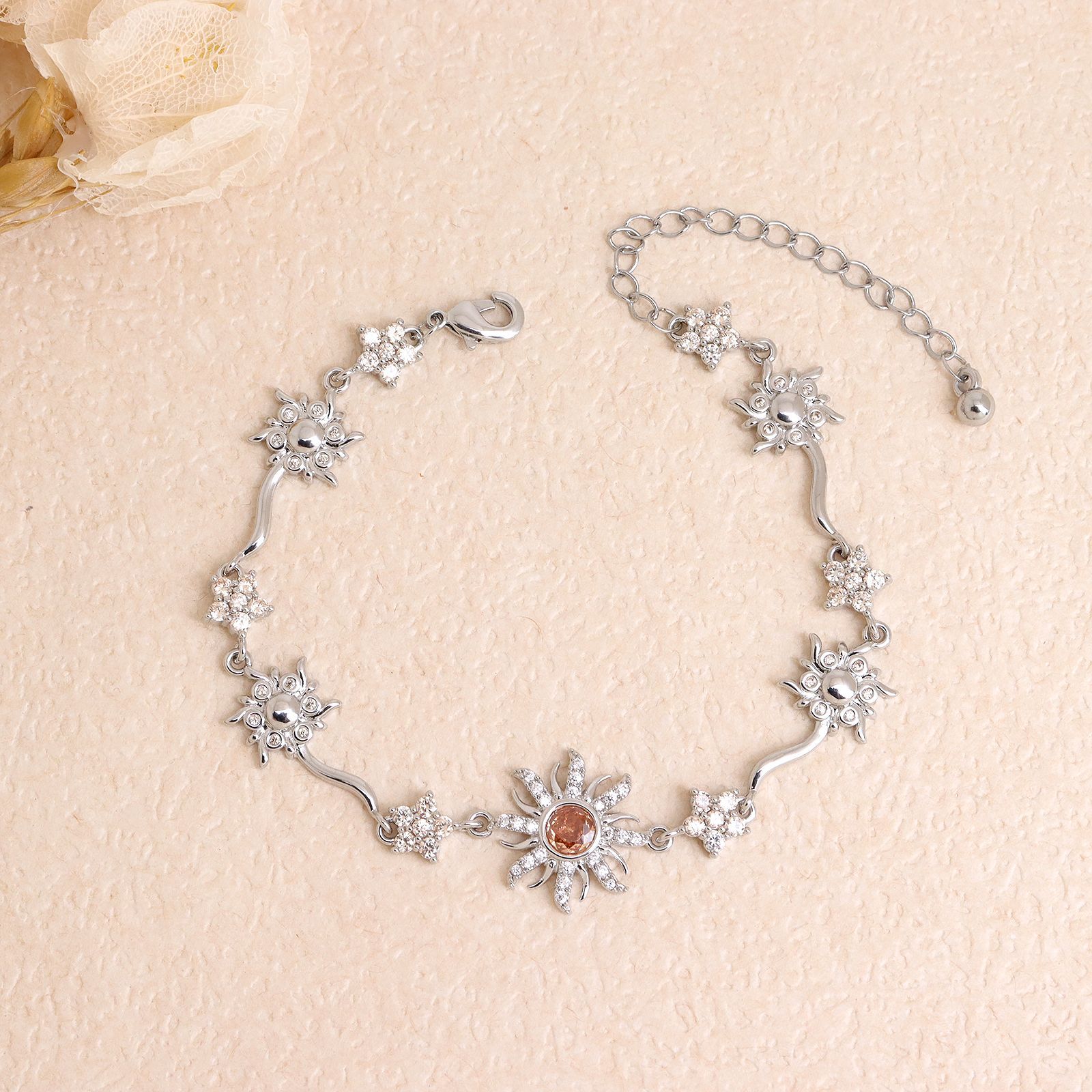 Special Offer Light Luxury High-end Women's Bracelet