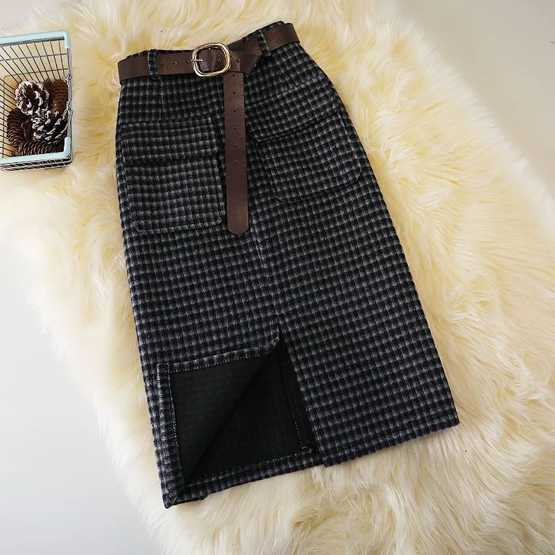 Autumn And Winter Woolen Plaid Sheath Skirt Women - Black Plaid