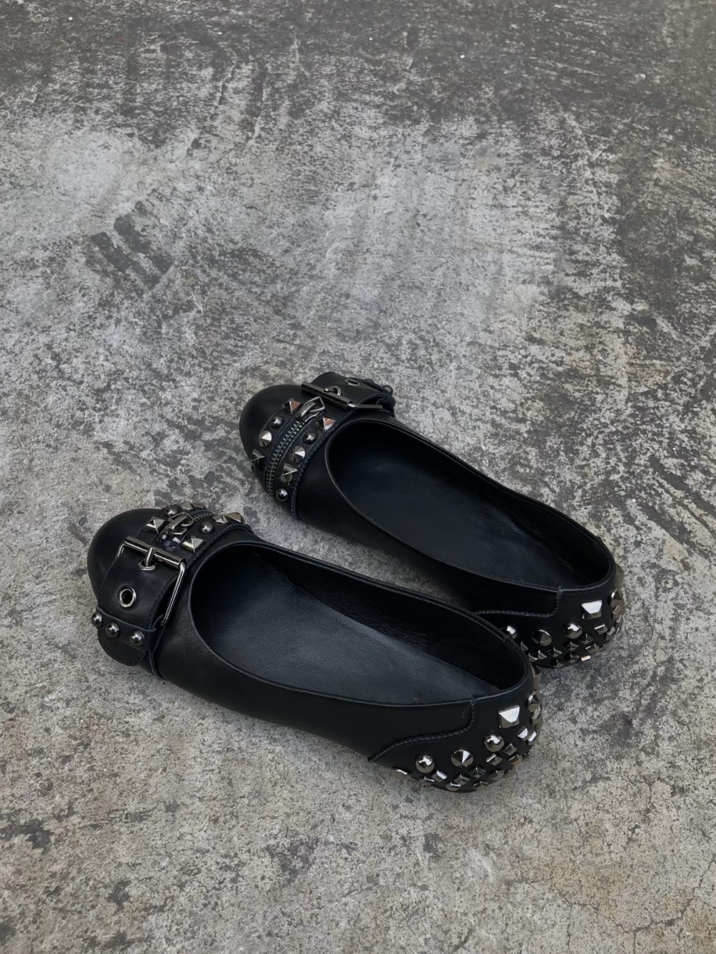 Women's Ballet-style Leather Flats With A Single Flats — detail view 3