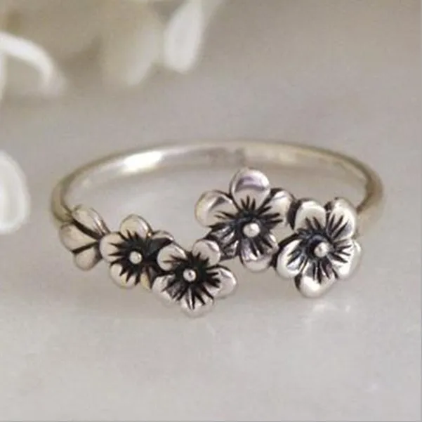 Ancient Silver Ring Personality Retro - Antique Silver