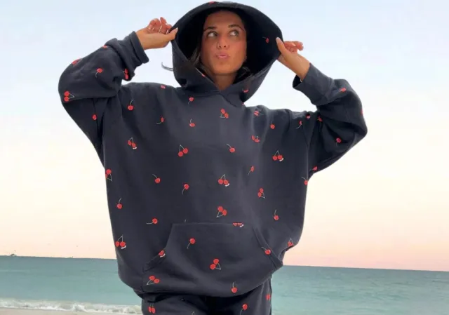 Butterfly Knitted Sweater Casual Long sleeved Hooded Sweater Graphite Color Xxl - Shop at LoveMi