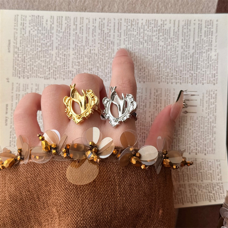 Ins Cold Wind Irregular Palm Ring