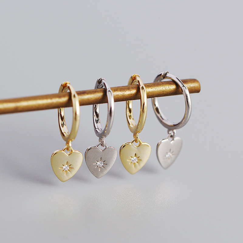 French Entry Lux S925 Silver Peach Heart Metallic Earrings