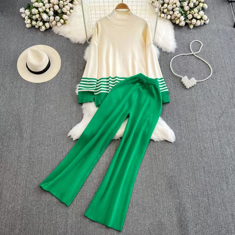 Loose-fitting Long-sleeve Color-block Top And High-waisted Figure-flattering Wide-leg Trousers