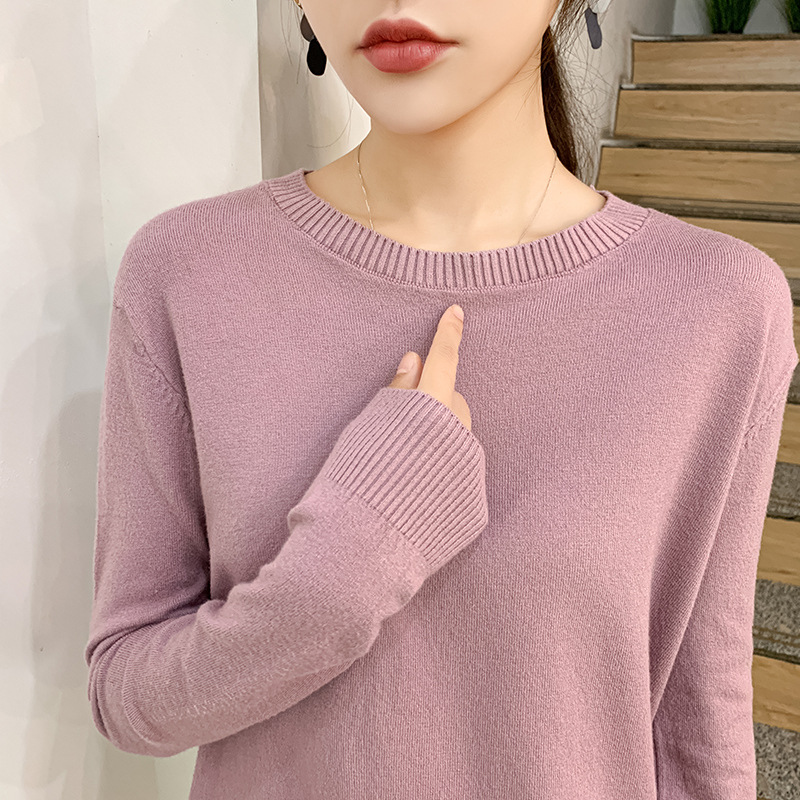 Womens Long-sleeve Knitted Pullover With A Crew Neck Lightweight Sweater Top
