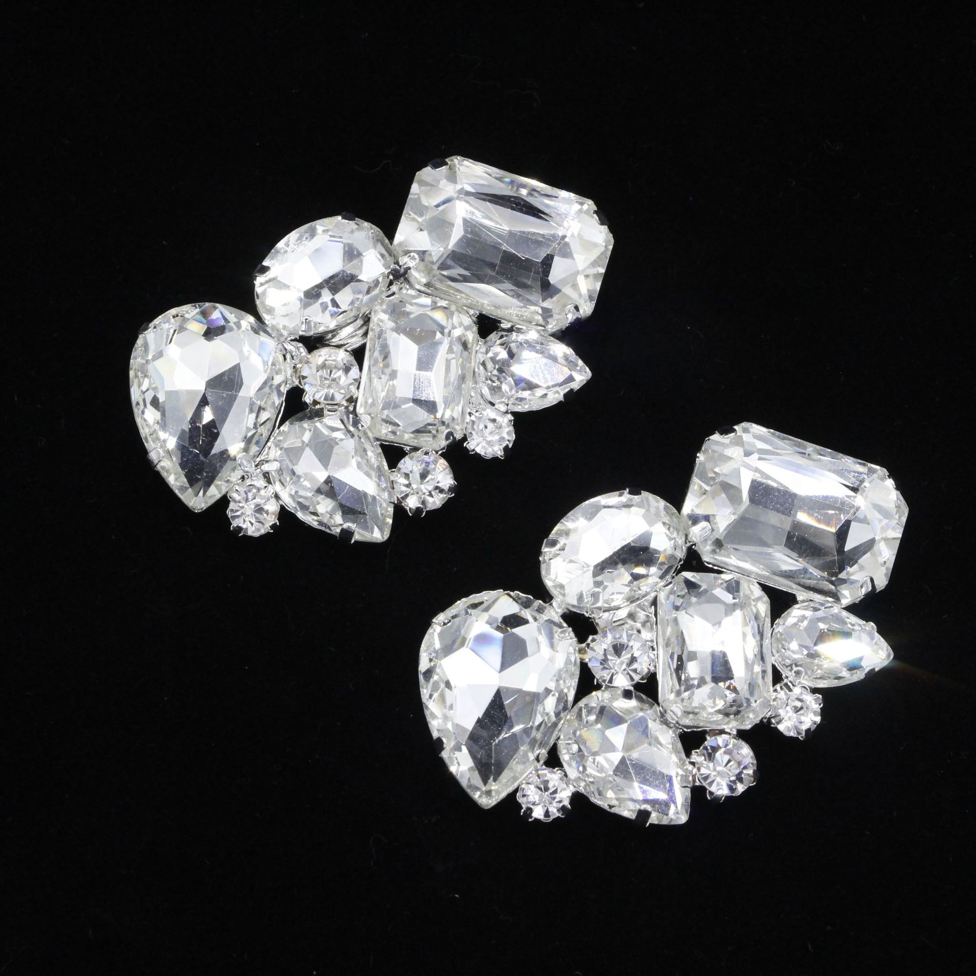 https://cf.cjdropshipping.com/quick/product/eb97a2d0-3045-4320-b685-b8765218fefa.jpg