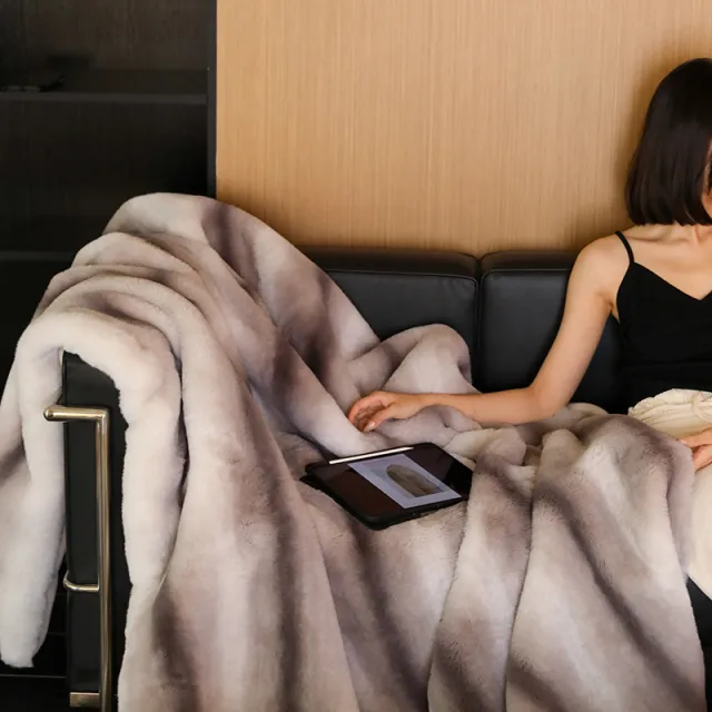 Thickened Autumn And Winter Warm Mink Blanket Mica Shell Gray - Shop at LoveMi