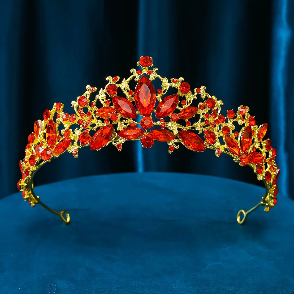 Chinese Style Golden And Red Bridal Wedding