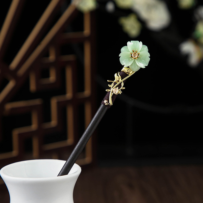 Ebony Hairpin Cheongsam Hanfu Tassel