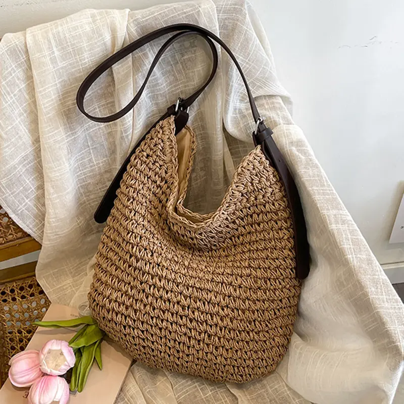 Relaxed Feeling Beach Vacation Straw Bag