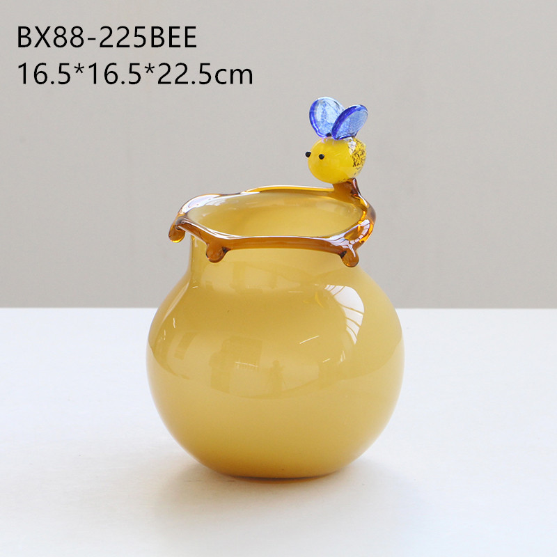 Glass Vase with Bee Design, picture 4 of 4