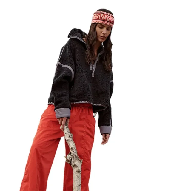 Simple Solid Color Casual Sweater Slimming And Fashionable Top Black - Shop at LoveMi