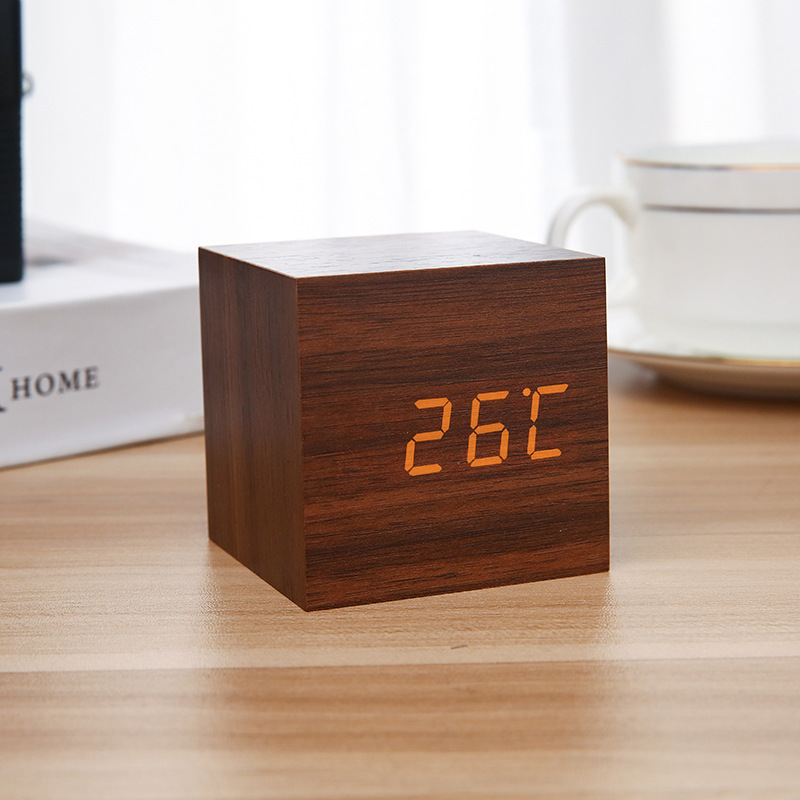 https://cf.cjdropshipping.com/quick/product/ec692509-9ffd-46e5-a8a6-94e97b582f7b.jpg
