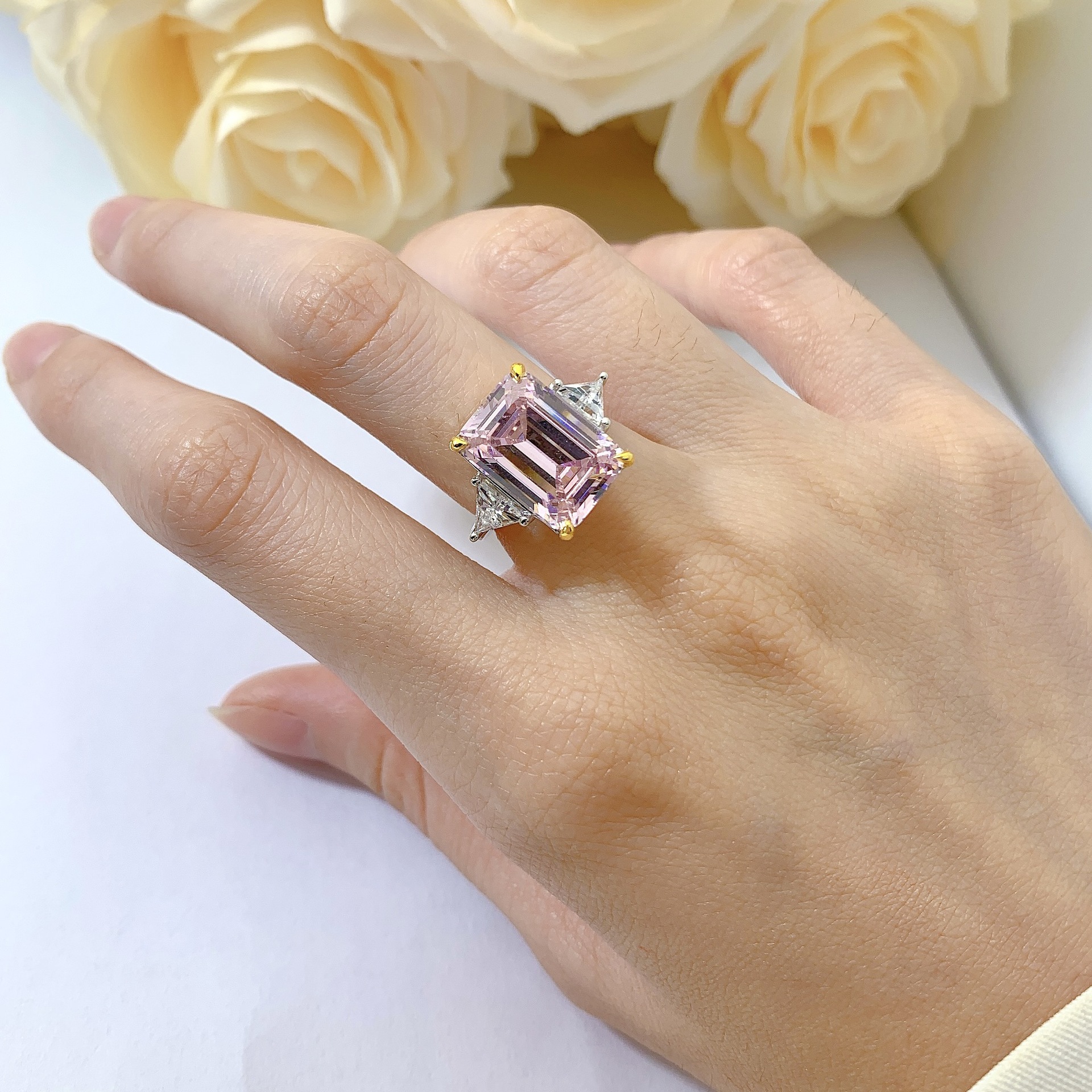 Buy Women's Clothing Online | Buy Trending Dresses for Women