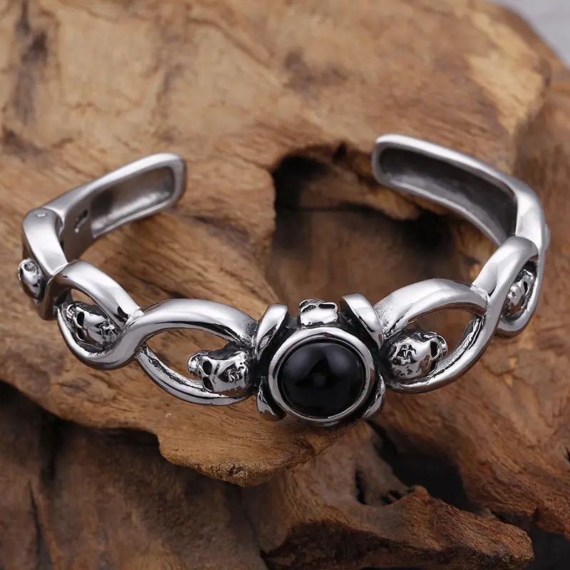 Vintage Open-ended Bracelet For Men Skull Design