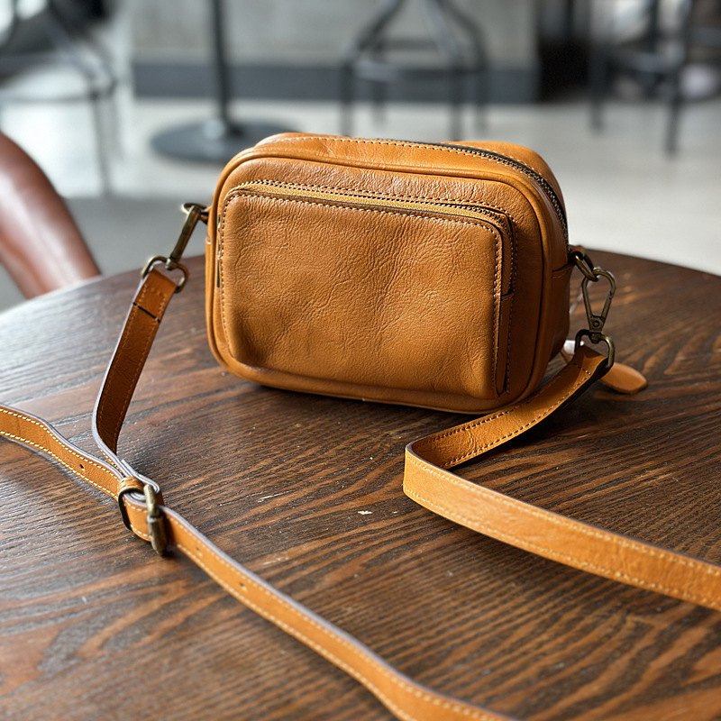 Full-Grain Leather Crossbody Bag, picture 5 of 7
