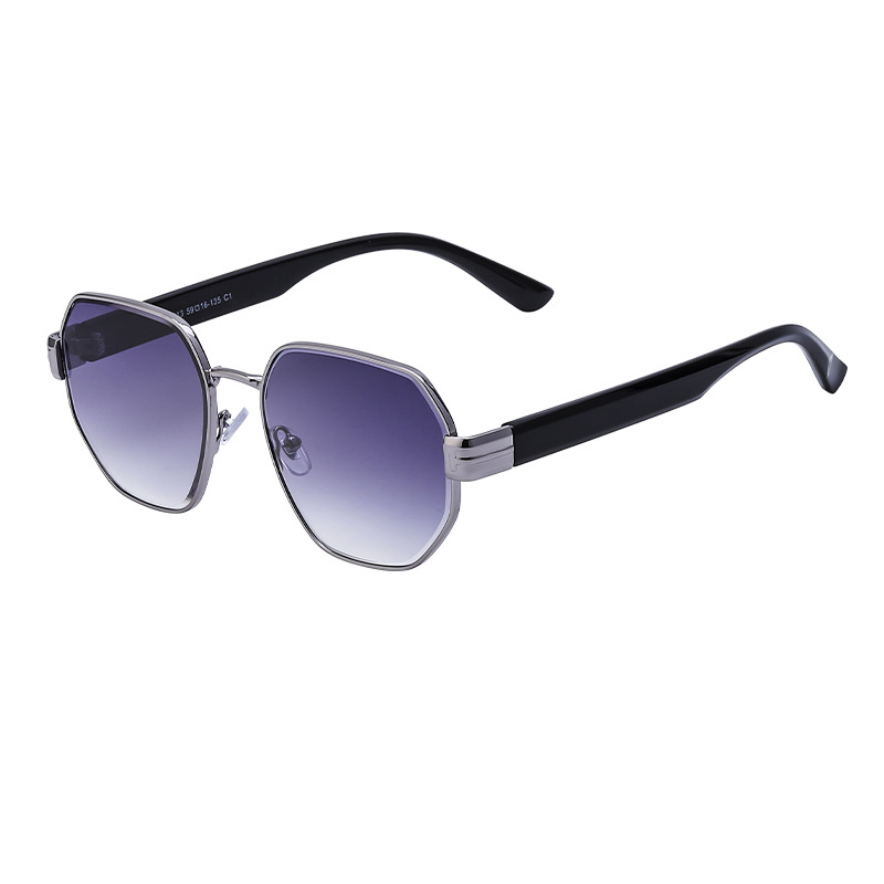 C1 Light Gun Gray