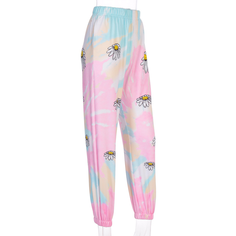 Title 10, Sport-casual broek met chrysanthemumprint