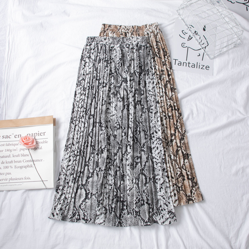 Title 1, European and American Snake Print Pleated Skirt...