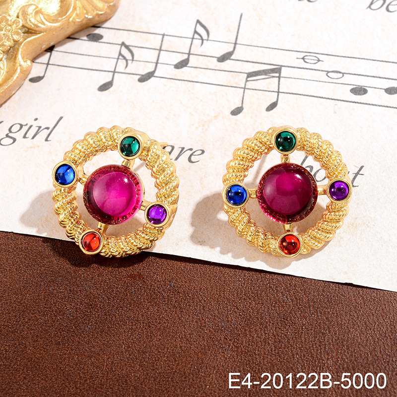 Exquisite Retro Copper Plating Inlaid Zirconium Color Court Style Earrings