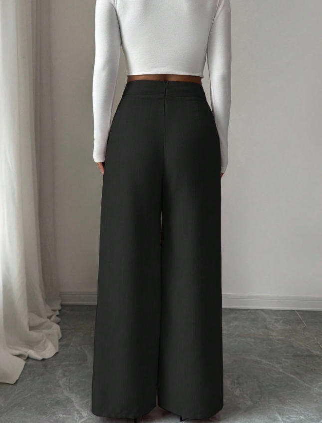 Women's High-Waist Straight-Leg Pants in Wine Red – solid color button detail full length