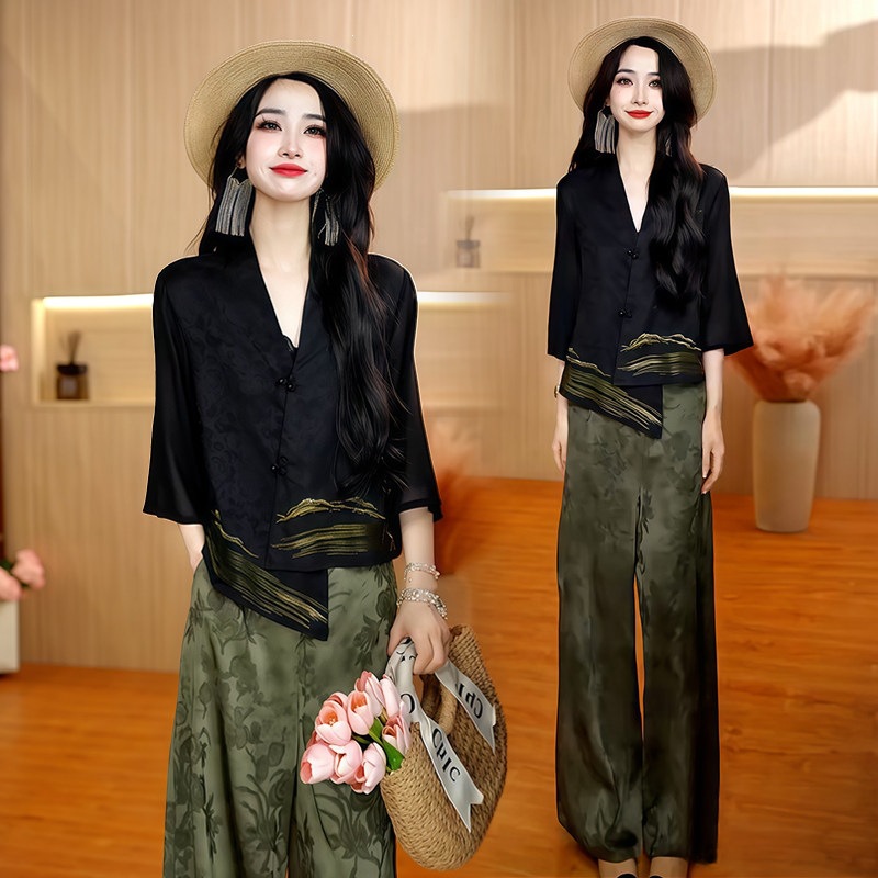 Slimming Trendy Two-piece Set Featuring A Blouse And Wide-leg Pants
