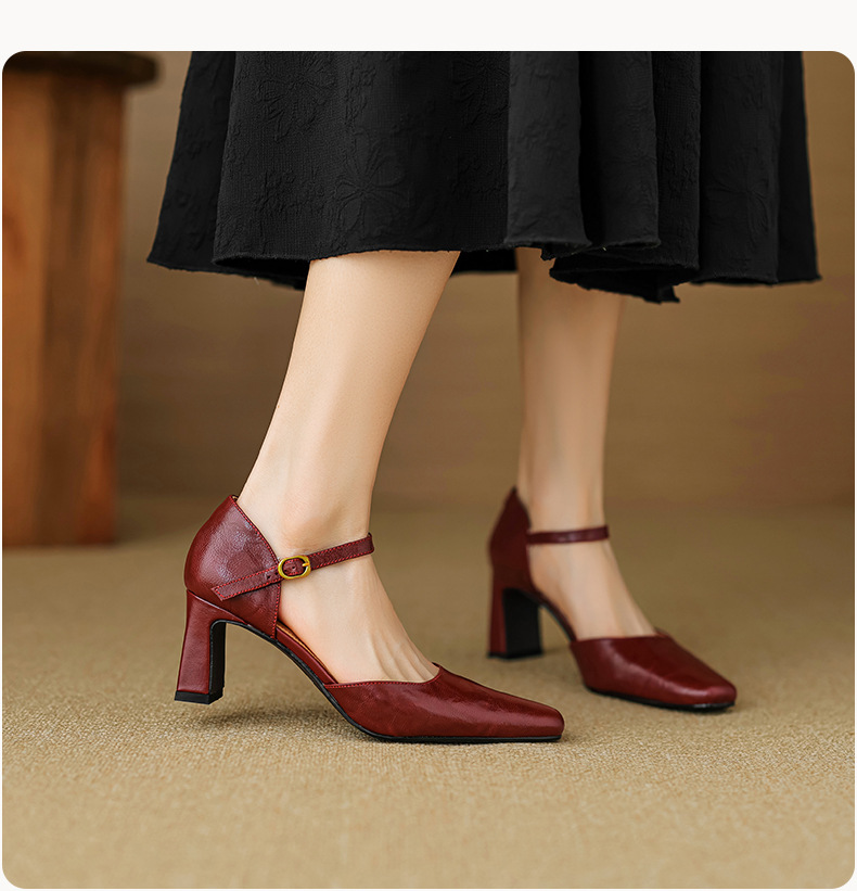 Square-Toe Buckle Sandals, picture 5 of 5