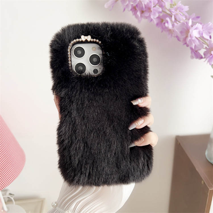 Title 7, Autumn And Winter Plush Sets Of Warm Phone Case