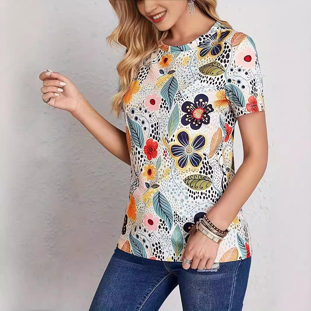 Womens Floral Digital-Print Crew-Neck Short-Sleeve TopT-Shirt